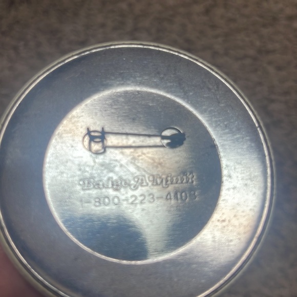 God Bless America 🇺🇸 Button - Picture 3 of 3